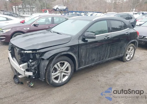 2019 Mercedes-Benz Gla 250 4Matic z USA, uszkodzony, nr VIN WDCTG4GB8KJ550173